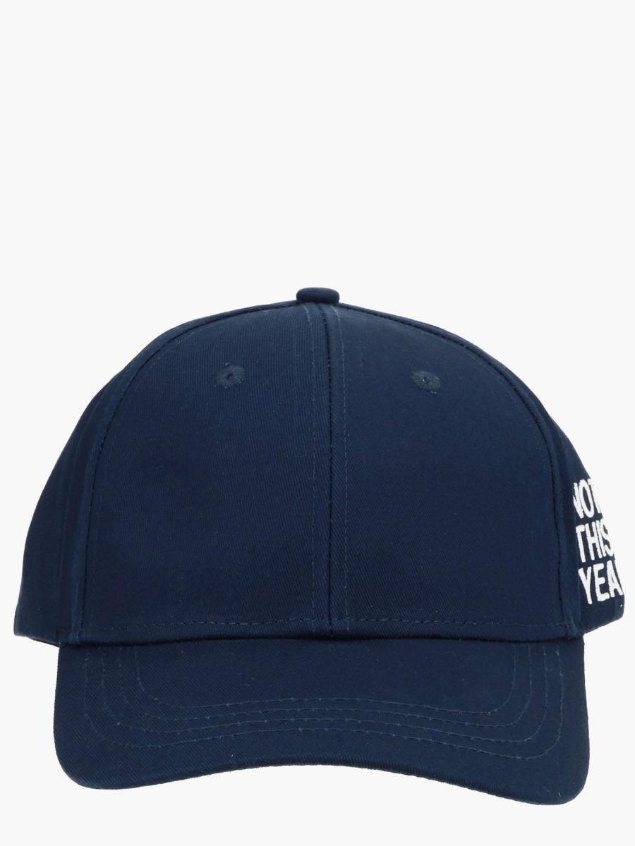 nanito_source_url:https://nokinstyle.com/2323816/cotton-baseball-cap.jpg
