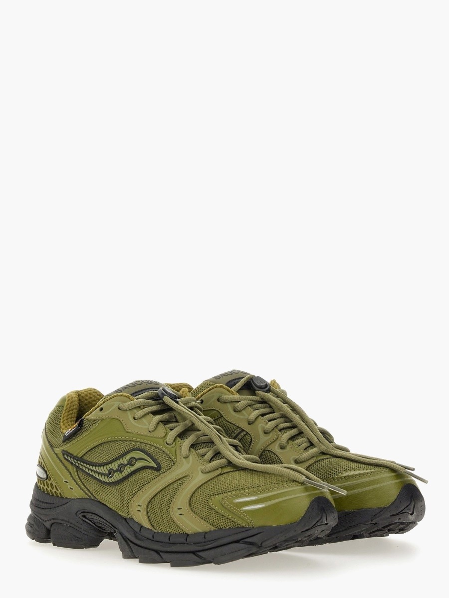 nanito_source_url:https://nokinstyle.com/2386811/progrid-triumph-4-sneaker.jpg
