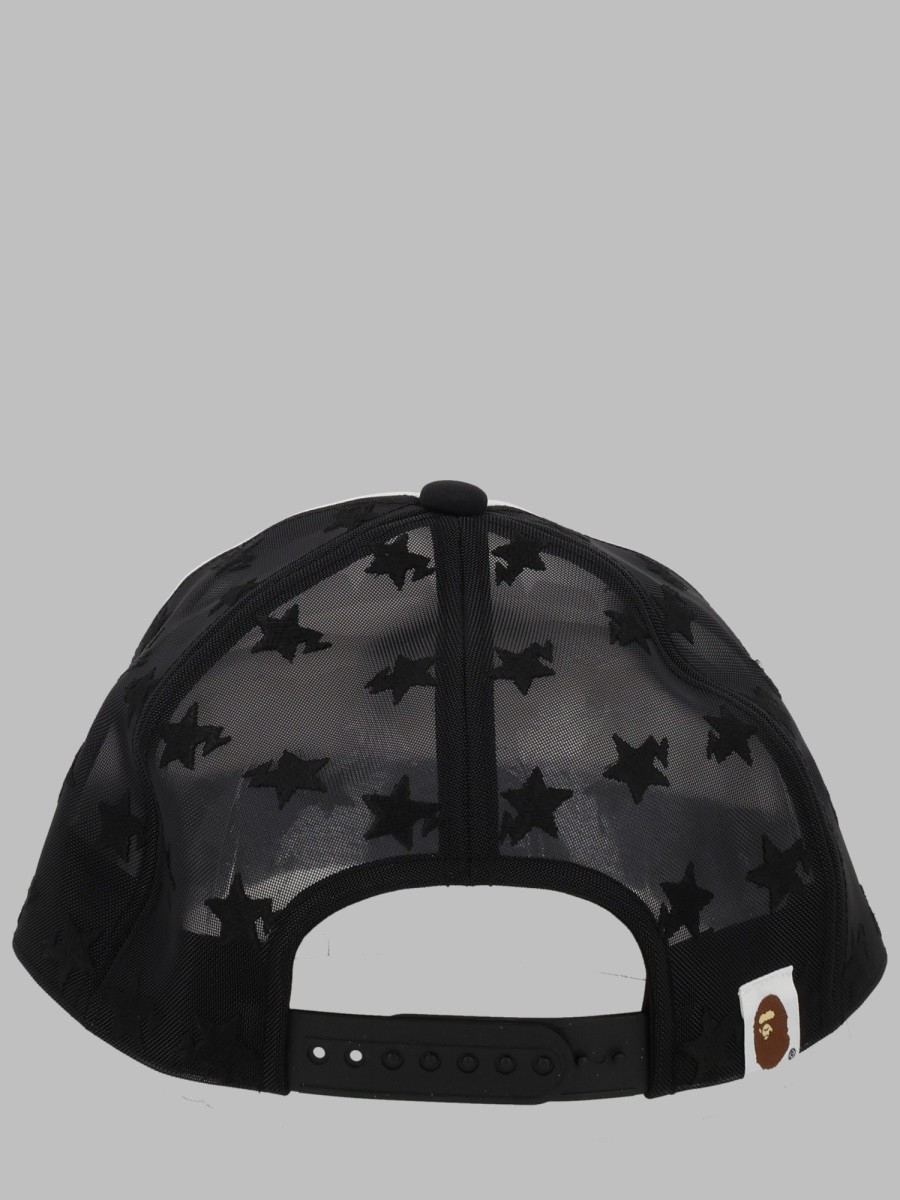 nanito_source_url:https://nokinstyle.com/2439821/cappello-da-baseball-bape-sta.jpg