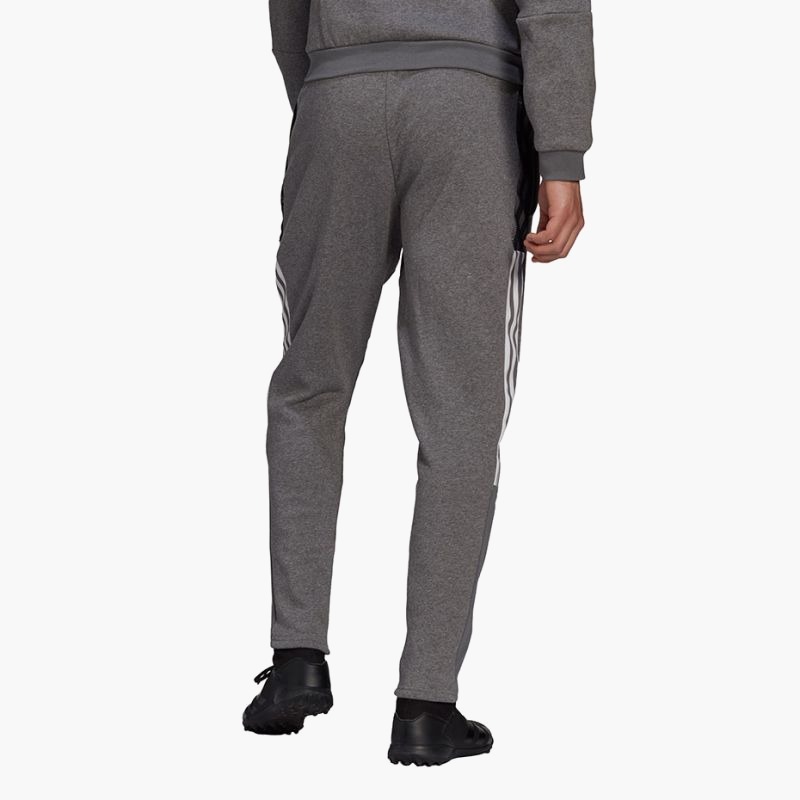 nanito_source_url:https://b2bsportswholesale.net/public/storage/productimages/f7/e6/c0/8c/2181239/image/xlarge_clean.jpg