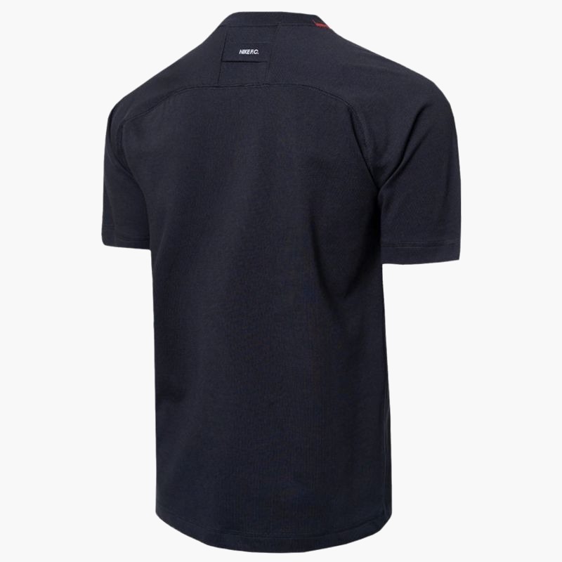 nanito_source_url:https://b2bsportswholesale.net/public/storage/productimages/25/0e/d1/ee/843885/image/xlarge_clean.jpg