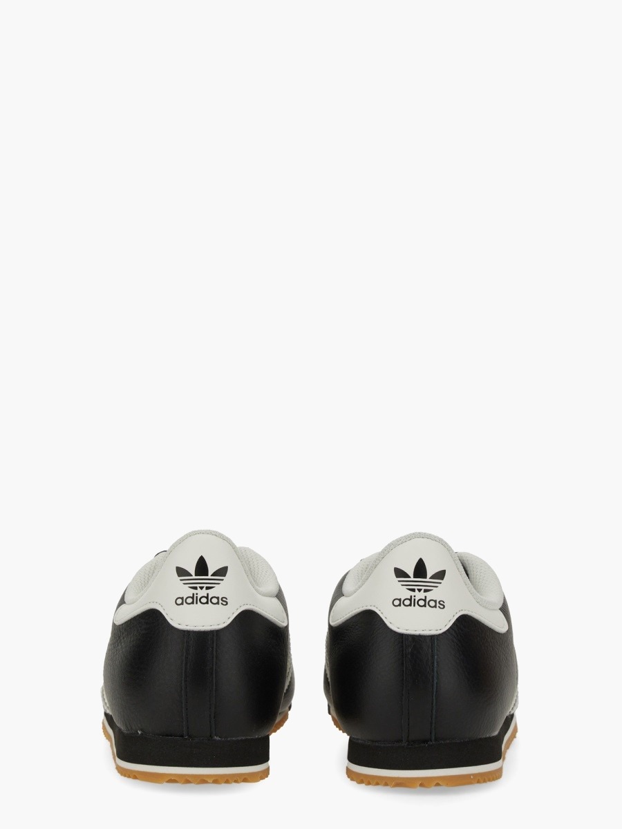 nanito_source_url:https://nokinstyle.com/2387178/k74-kick-sneaker.jpg
