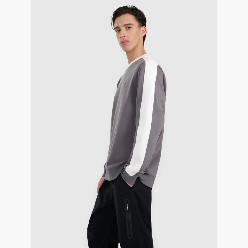 nanito_source_url:https://b2bsportswholesale.net/public/storage/productimages/f8/03/68/d5/1966925/image/xlarge_clean.jpg