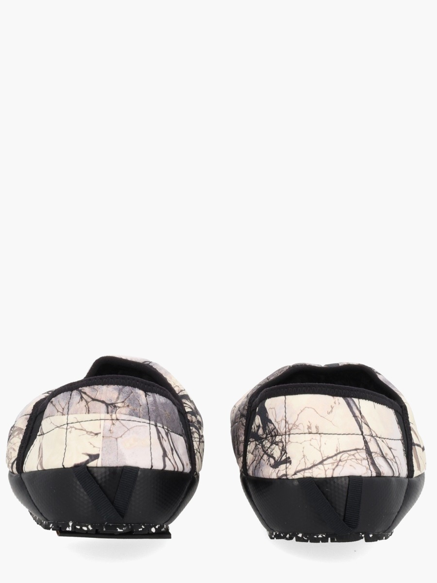 nanito_source_url:https://nokinstyle.com/2378382/mule-shoe-thermoball.jpg