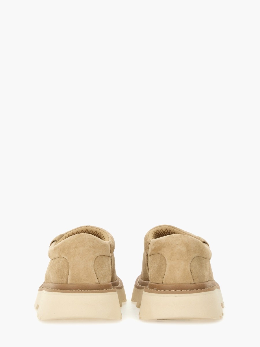 nanito_source_url:https://nokinstyle.com/2385131/sandal-tasman.jpg