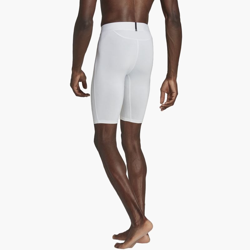 nanito_source_url:https://b2bsportswholesale.net/public/storage/productimages/59/7f/03/8e/980202/image/xlarge_clean.jpg