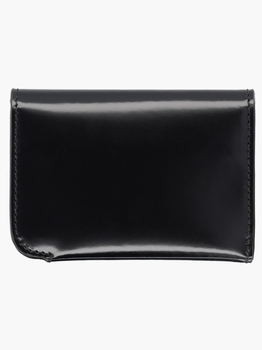 nanito_source_url:https://nokinstyle.com/2335523/curved-wallet.jpg