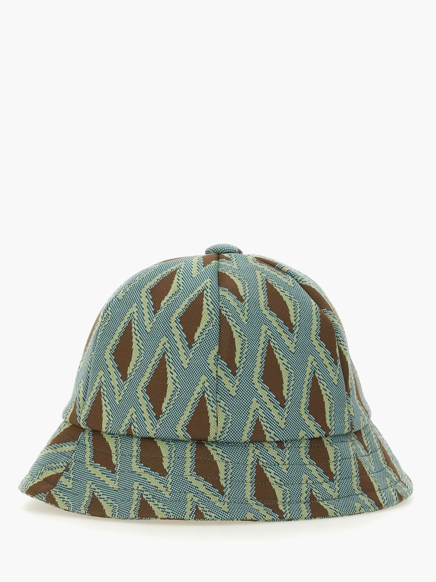 nanito_source_url:https://nokinstyle.com/2348538/hat-with-print.jpg