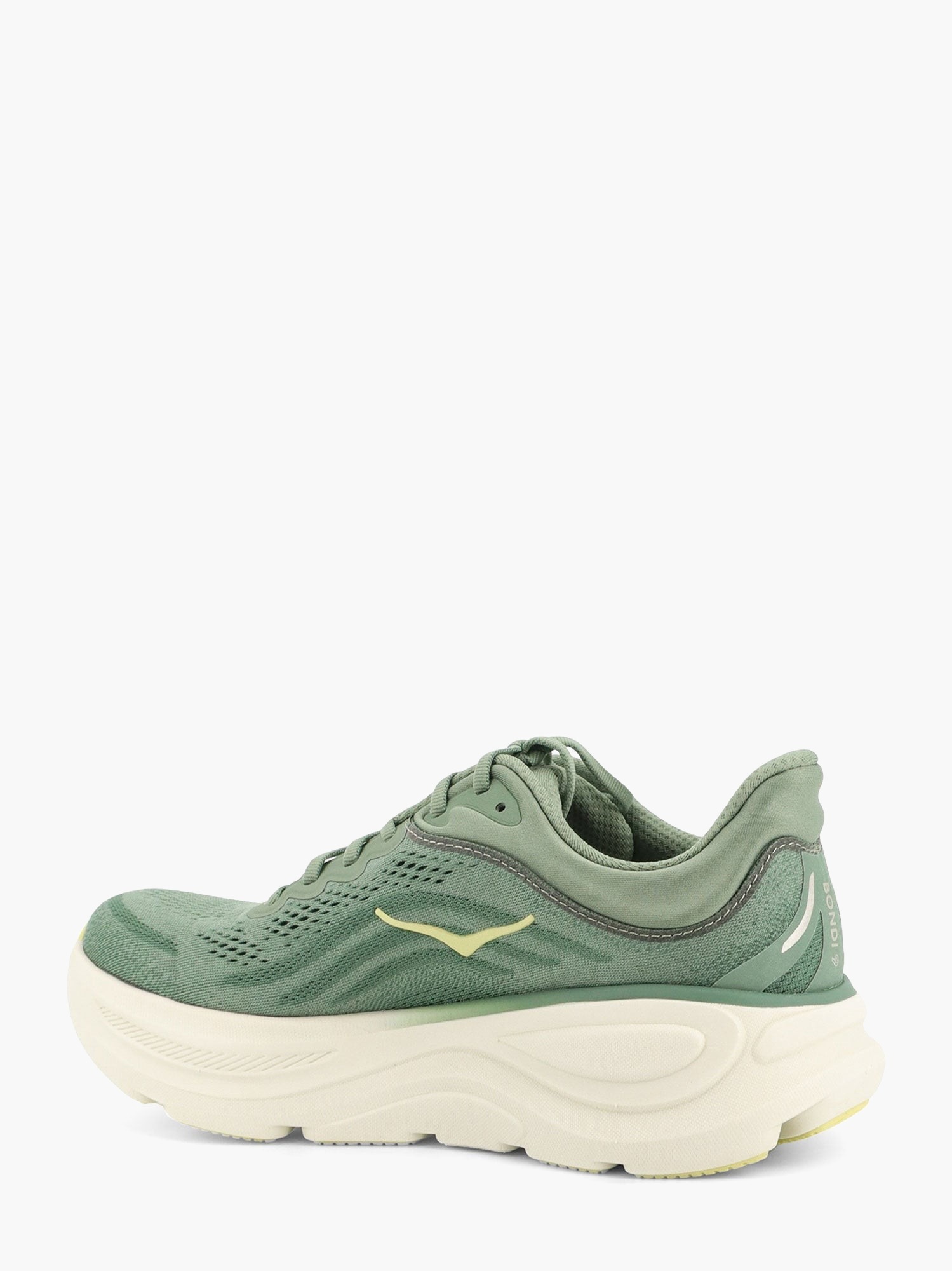nanito_source_url:https://nokinstyle.com/2409506/m-bondi-9-synthetic-fabric-sneakers.jpg