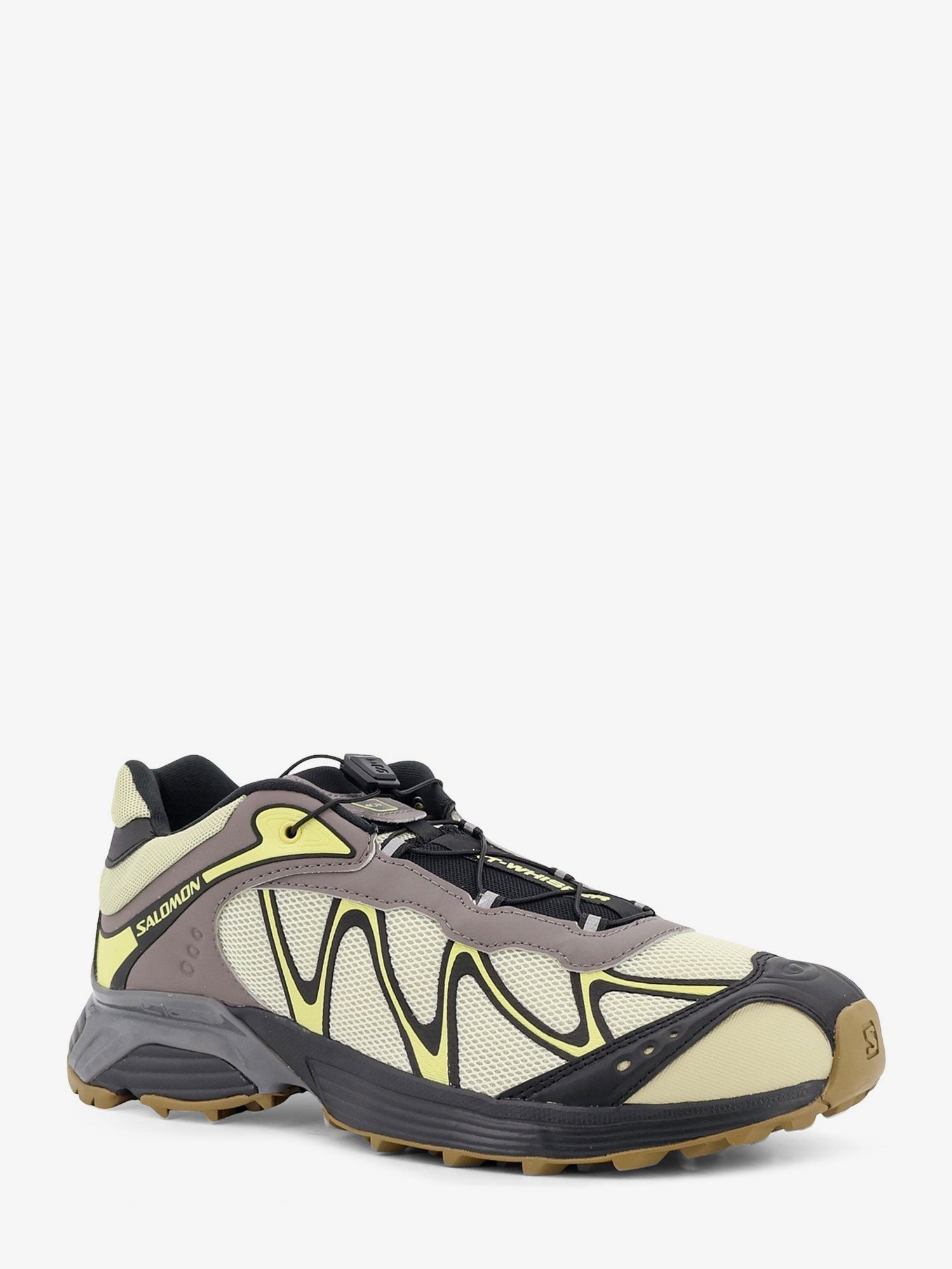 nanito_source_url:https://nokinstyle.com/2419295/xt-whispext-mesh-sneakers-with-side-logo.jpg