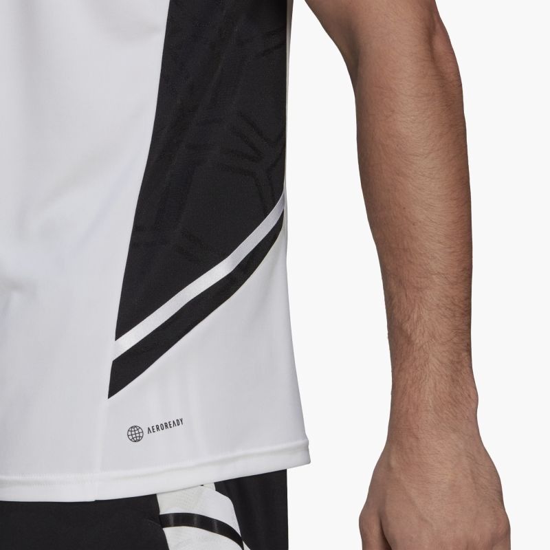 nanito_source_url:https://b2bsportswholesale.net/public/storage/productimages/2b/4c/5b/51/822917/image/xlarge_clean.jpg