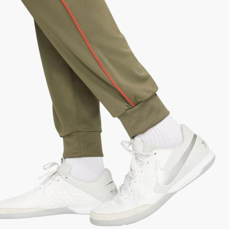 nanito_source_url:https://b2bsportswholesale.net/public/storage/productimages/b9/01/74/e2/2239091/image/xlarge_clean.jpg
