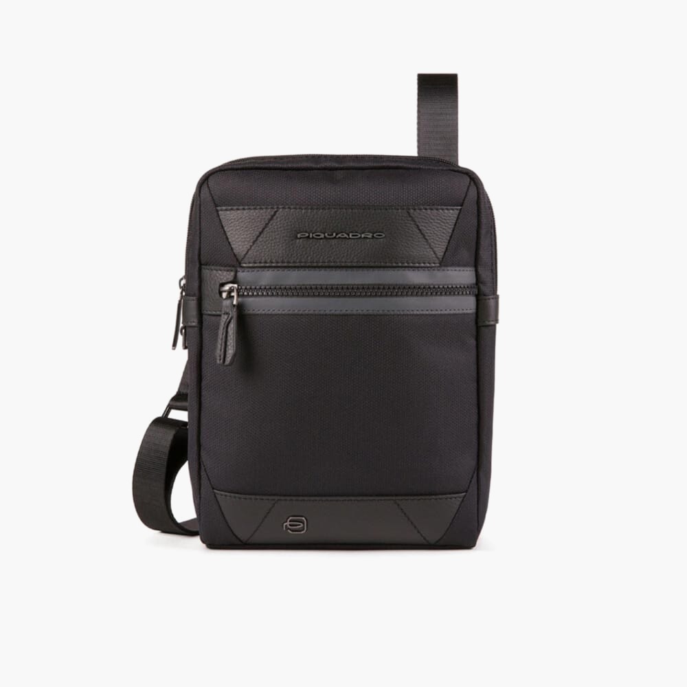 nanito_source_url:https://www.mewse.ro/images/produse/piquadro-tozzo-leather-fabric-small-crossbody-bag-black-27-x-21-x-5-cm-for-men--1678092724.jpg