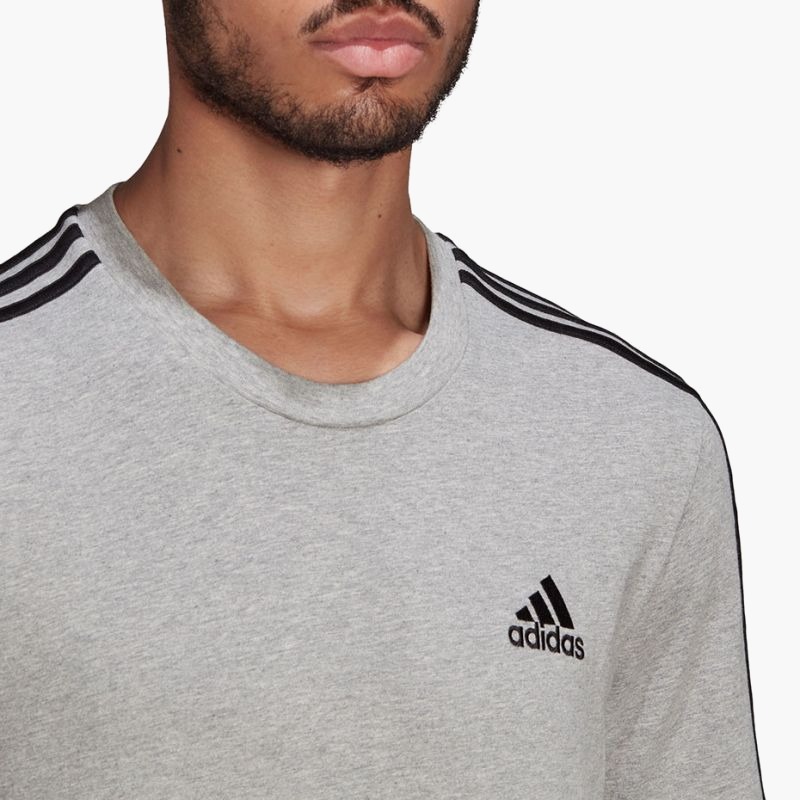 nanito_source_url:https://b2bsportswholesale.net/public/storage/productimages/cd/c2/a7/88/2197851/image/xlarge_clean.jpg
