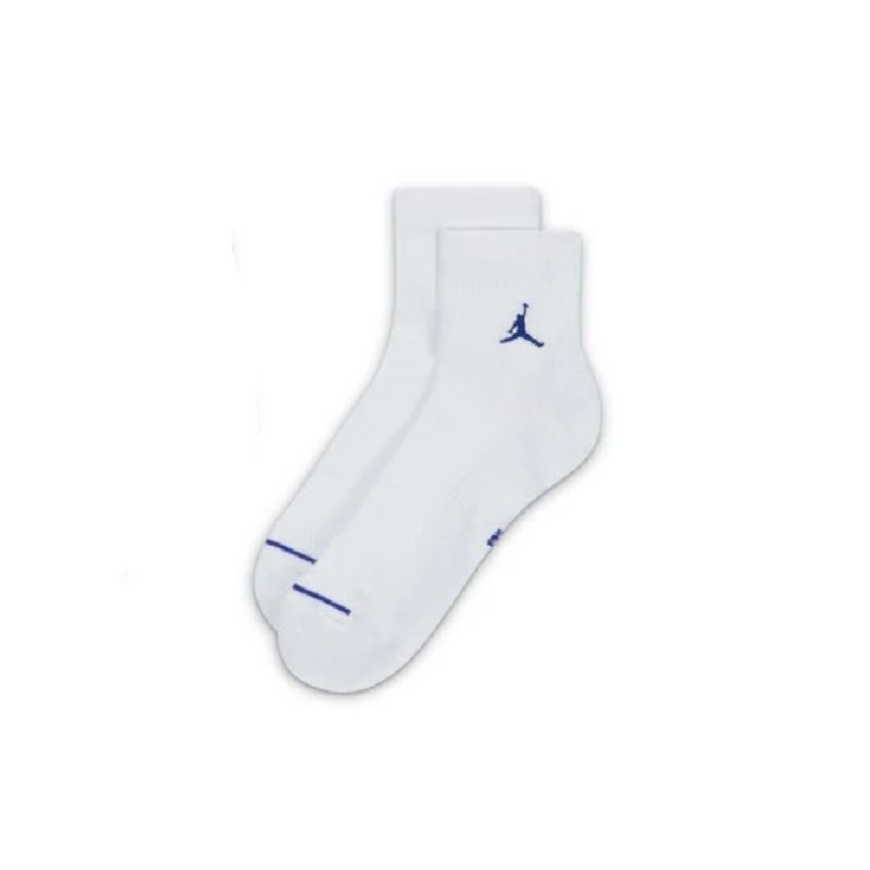 nanito_source_url:https://b2bsportswholesale.net/public/storage/productimages/8a/79/2a/d0/2870618/image/xlarge_clean.jpg