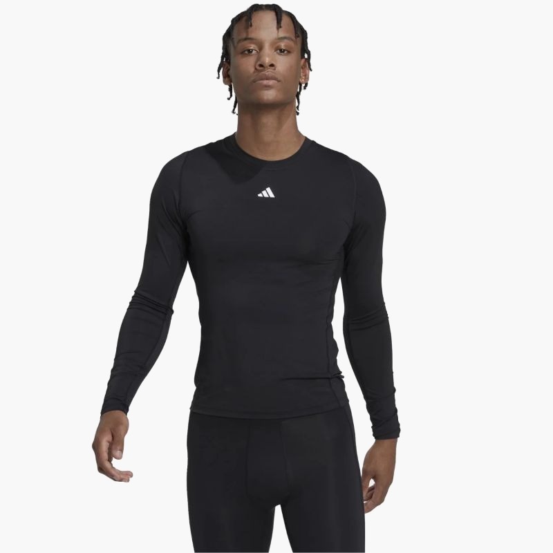 nanito_source_url:https://b2bsportswholesale.net/public/storage/productimages/cc/65/98/99/1255328/image/xlarge_clean.jpg