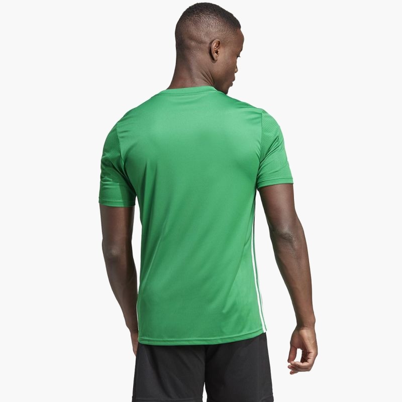 nanito_source_url:https://b2bsportswholesale.net/public/storage/productimages/22/0b/1b/4d/2257368/image/xlarge_clean.jpg