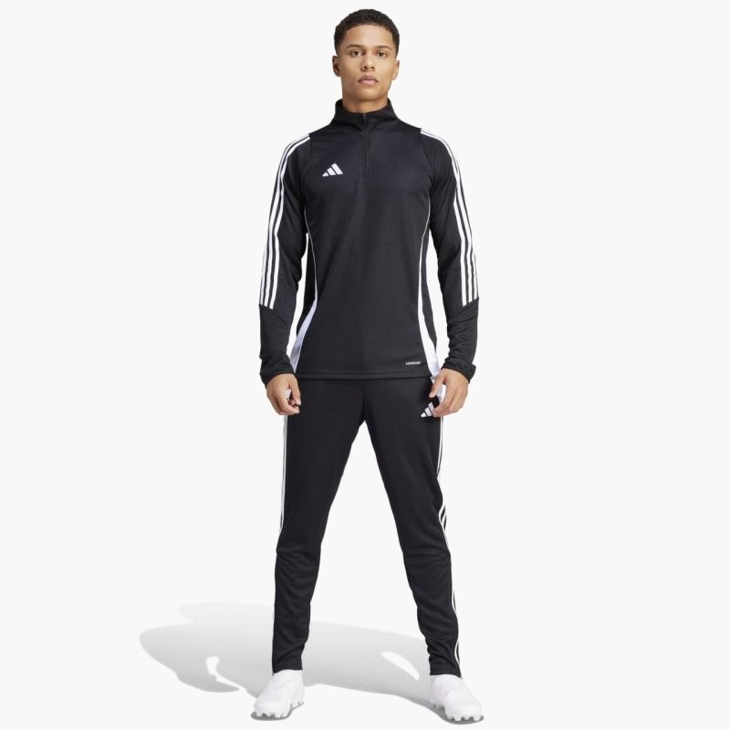 nanito_source_url:https://b2bsportswholesale.net/public/storage/productimages/66/5a/74/4a/1053300/image/xlarge_clean.jpg