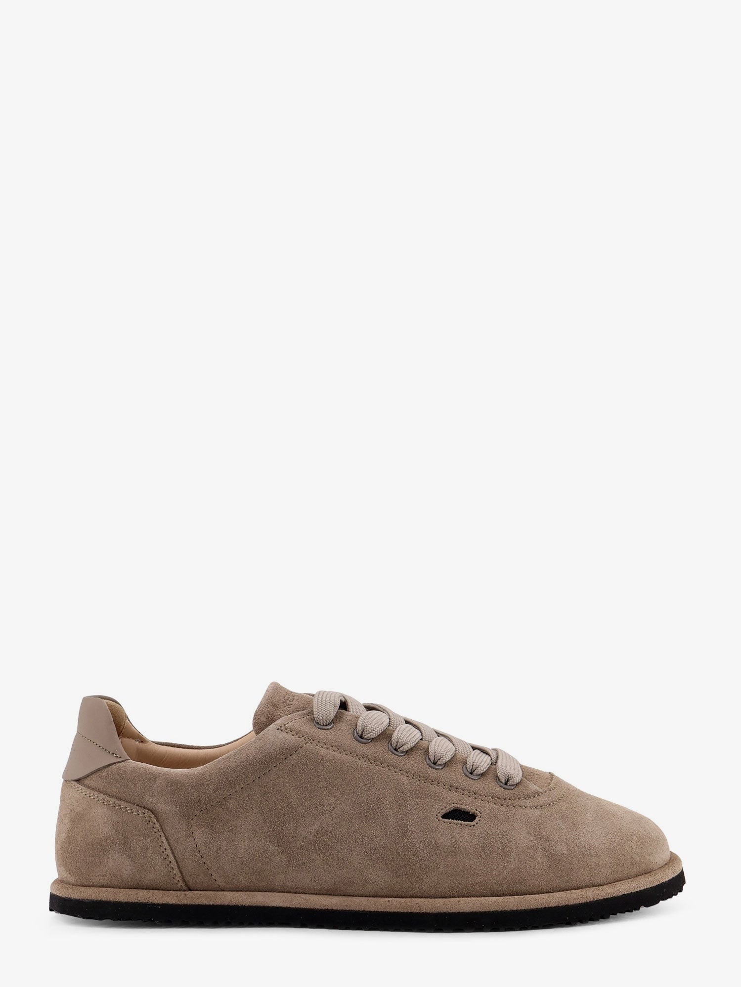 nanito_source_url:https://nokinstyle.com/2395751/the-shamal-suede-sneakers.jpg