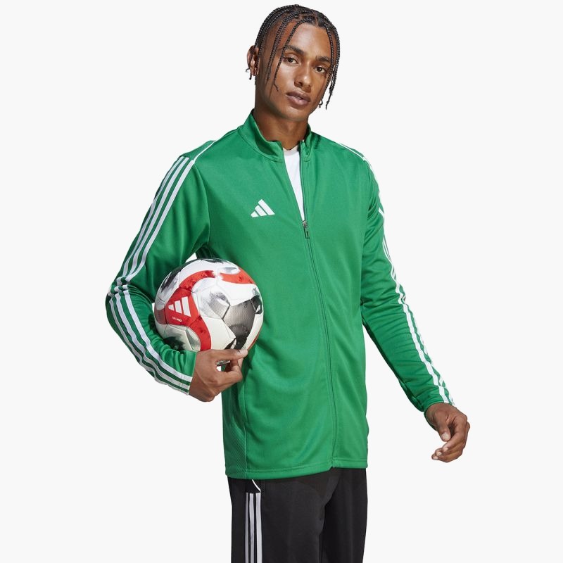 nanito_source_url:https://b2bsportswholesale.net/public/storage/productimages/09/f1/43/26/933592/image/xlarge_clean.jpg