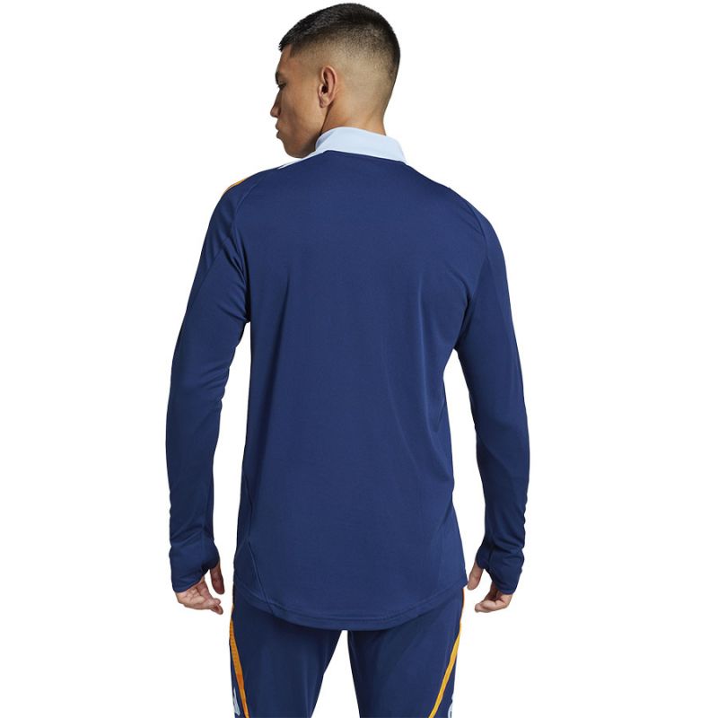nanito_source_url:https://b2bsportswholesale.net/public/storage/productimages/bf/cc/21/b0/1324156/image/xlarge_clean.jpg