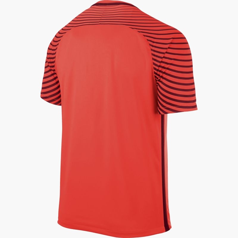 nanito_source_url:https://b2bsportswholesale.net/public/storage/productimages/b1/b4/56/1b/320846/image/xlarge_clean.jpg