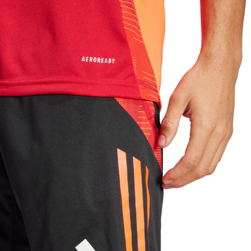 nanito_source_url:https://b2bsportswholesale.net/public/storage/productimages/86/0c/f6/ad/1089620/image/xlarge_clean.jpg