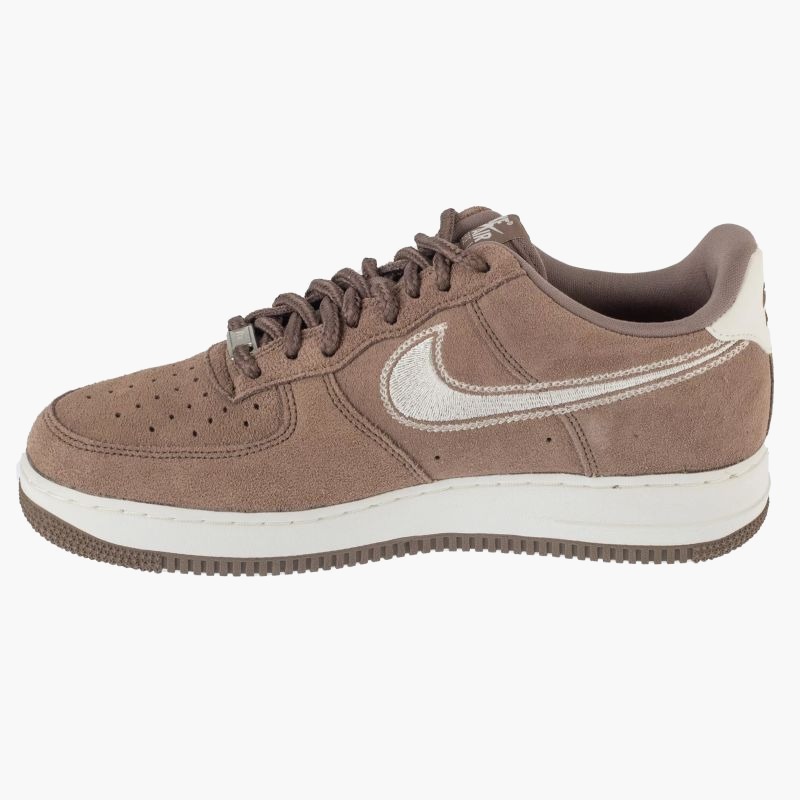 Обувь Nike Air Force 1 07 Lv8 M HJ4465-200 коричневый