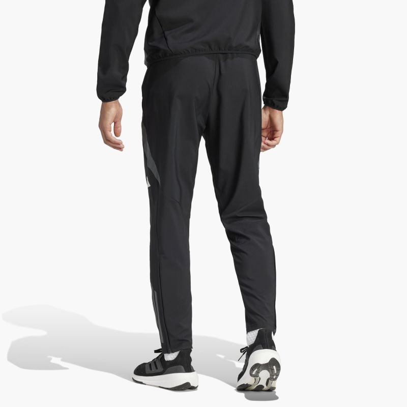 nanito_source_url:https://b2bsportswholesale.net/public/storage/productimages/8a/f2/8b/21/1070994/image/xlarge_clean.jpg