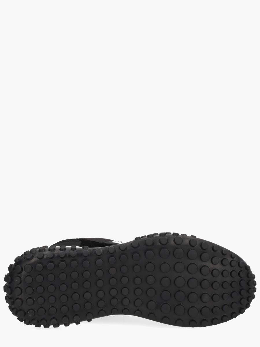 nanito_source_url:https://nokinstyle.com/2368393/hyber-sneaker.jpg