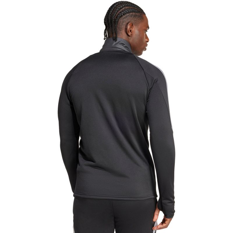 nanito_source_url:https://b2bsportswholesale.net/public/storage/productimages/ae/7f/1a/fb/1129802/image/xlarge_clean.jpg