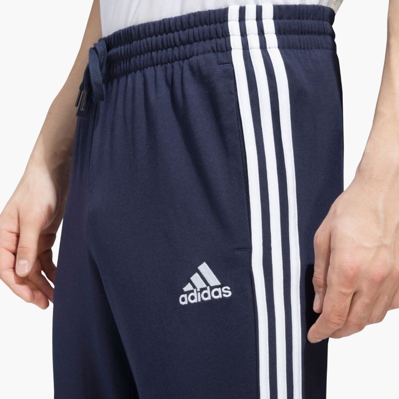 nanito_source_url:https://b2bsportswholesale.net/public/storage/productimages/84/ea/27/7b/2292570/image/xlarge_clean.jpg