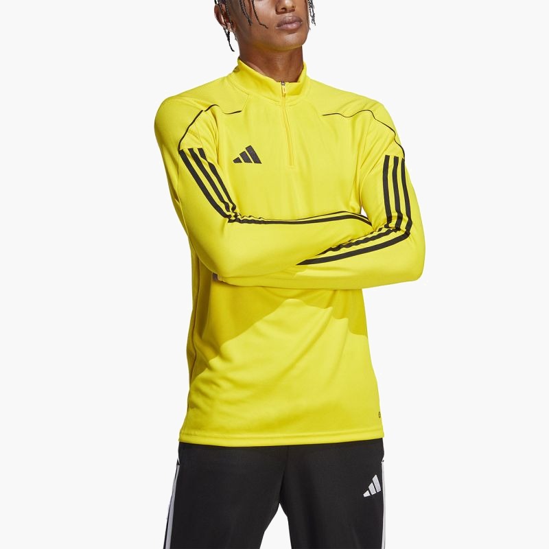 nanito_source_url:https://b2bsportswholesale.net/public/storage/productimages/13/1d/df/9d/2257343/image/xlarge_clean.jpg