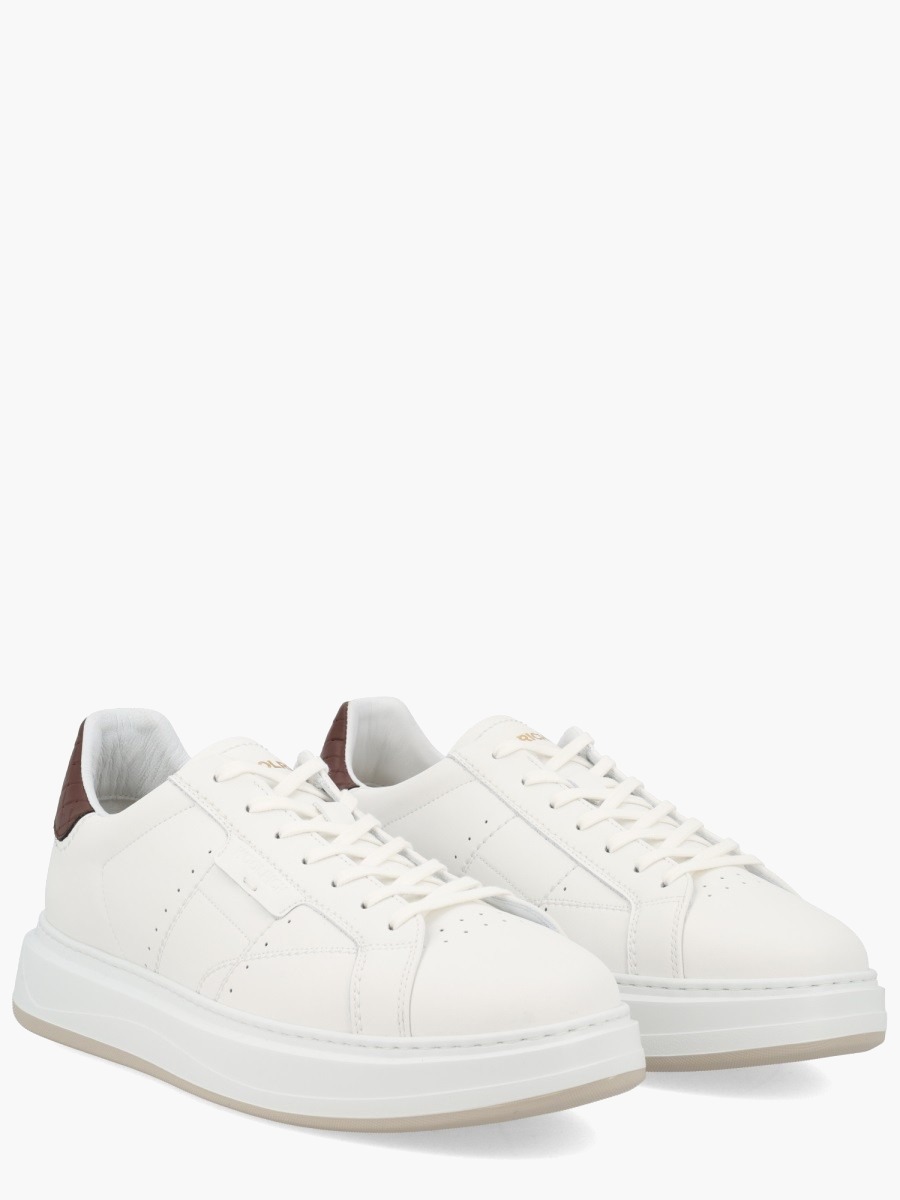 nanito_source_url:https://nokinstyle.com/2422545/sneaker-arrow.jpg