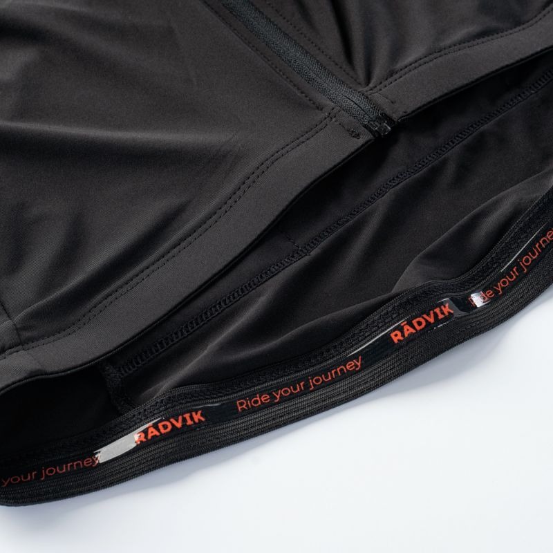 nanito_source_url:https://b2bsportswholesale.net/public/storage/productimages/5d/5e/3f/da/873115/image/xlarge_clean.jpg