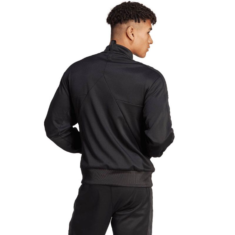 nanito_source_url:https://b2bsportswholesale.net/public/storage/productimages/25/c0/17/fb/1089092/image/xlarge_clean.jpg