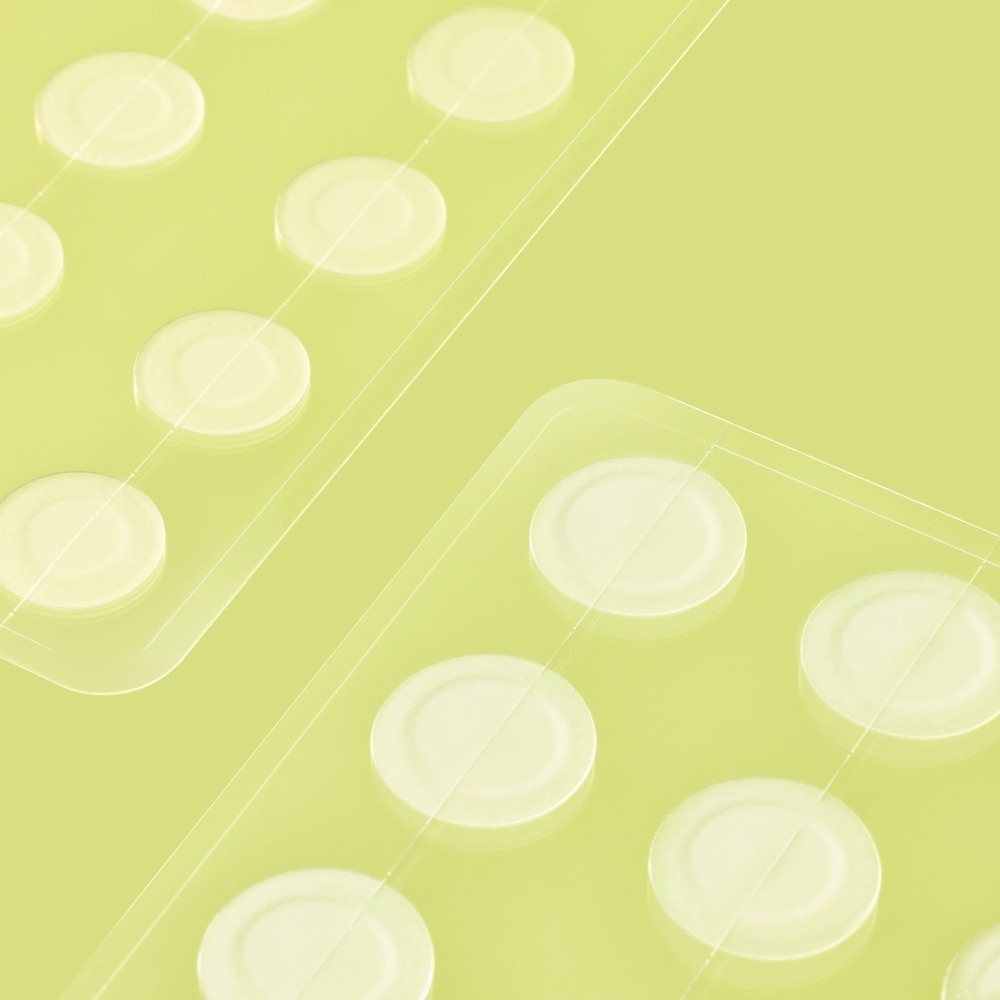 nanito_source_url:https://glowstation.com/wp-content/uploads/ANUA-Ultra-Thin-Spot-Cover-Patch-2.jpg