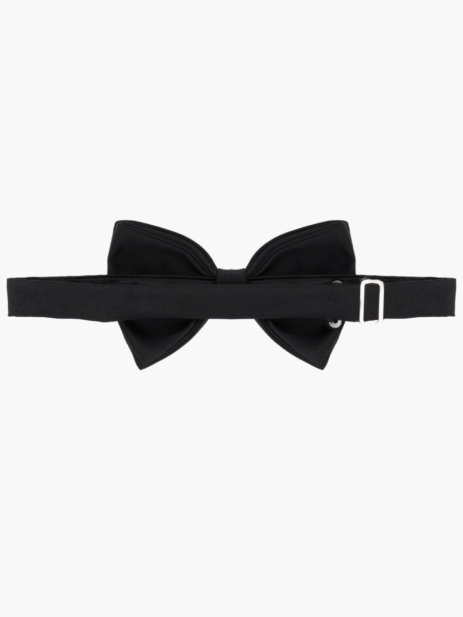 nanito_source_url:https://nokinstyle.com/2343756/bow-tie.jpg