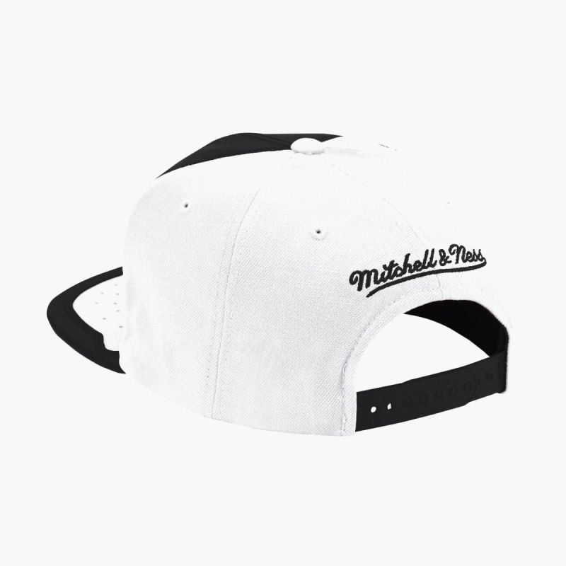 nanito_source_url:https://b2bsportswholesale.net/public/storage/productimages/95/e7/80/cb/1027983/image/xlarge_clean.jpg