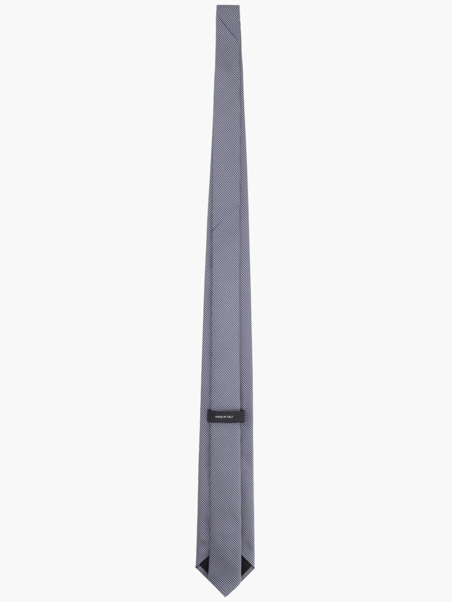 nanito_source_url:https://nokinstyle.com/2342347/silk-tie.jpg
