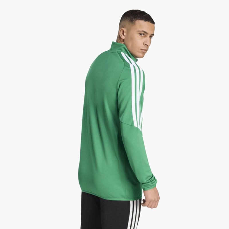 nanito_source_url:https://b2bsportswholesale.net/public/storage/productimages/6c/bb/d6/ab/2065015/image/xlarge_clean.jpg