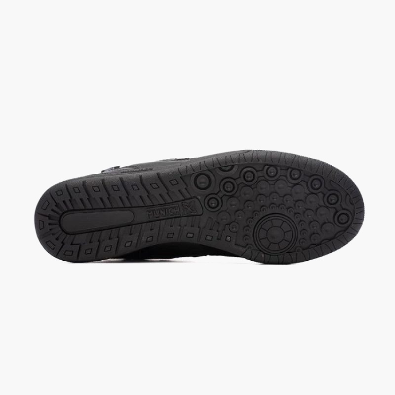 nanito_source_url:https://b2bsportswholesale.net/public/storage/productimages/5b/cf/c2/8a/1125807/image/xlarge_clean.jpg