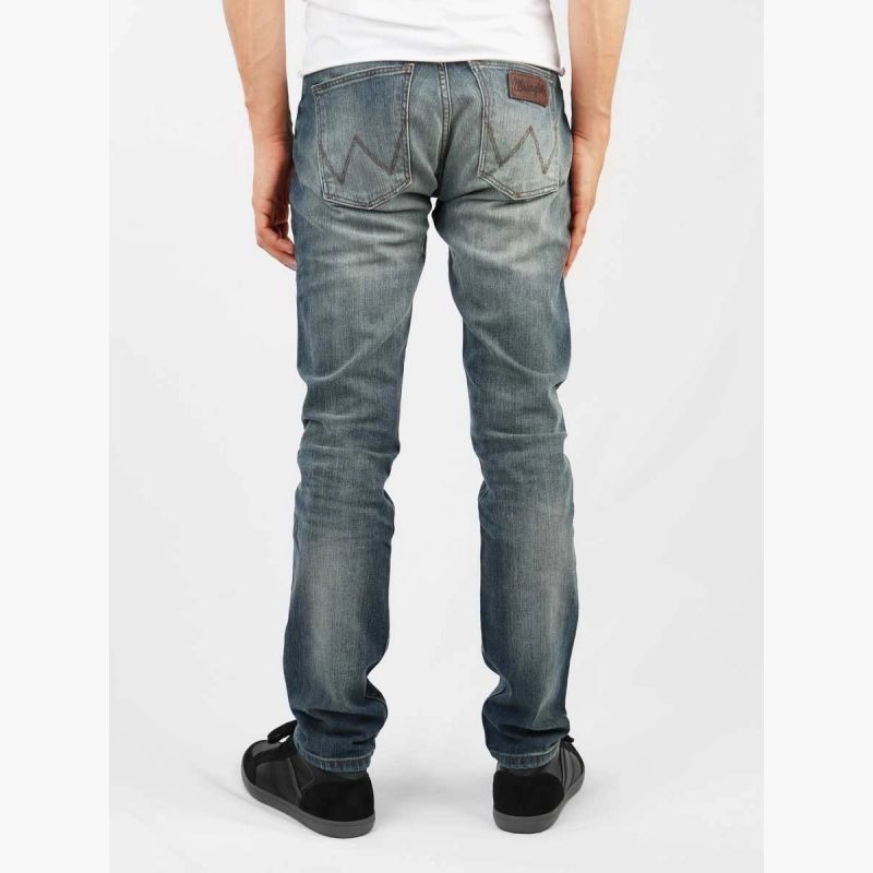 nanito_source_url:https://b2bsportswholesale.net/public/storage/productimages/c0/a0/e1/4c/1263330/image/xlarge_clean.jpg