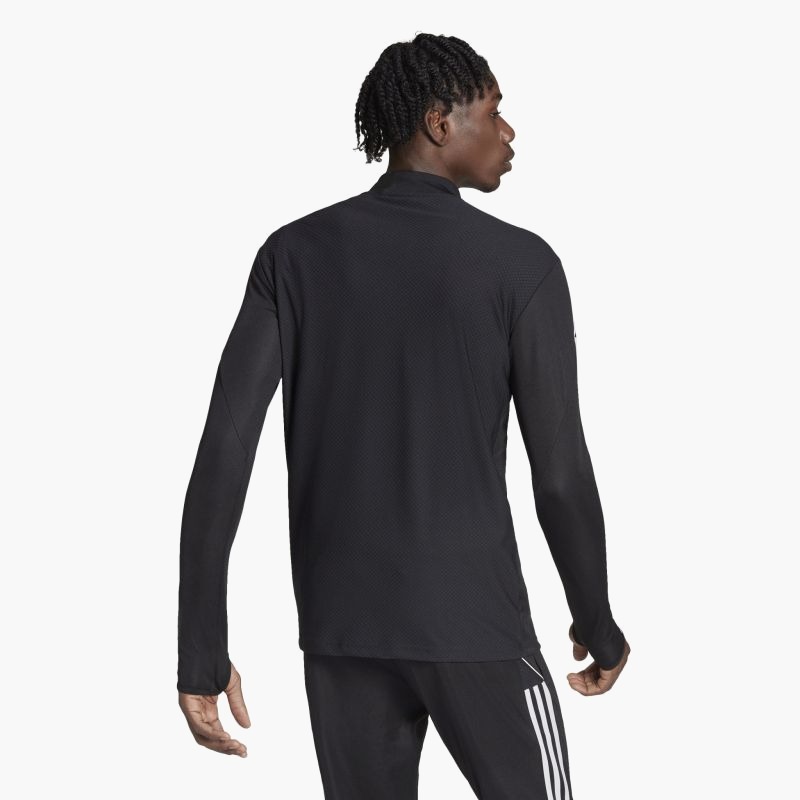 nanito_source_url:https://b2bsportswholesale.net/public/storage/productimages/a4/cb/69/77/937838/image/xlarge_clean.jpg