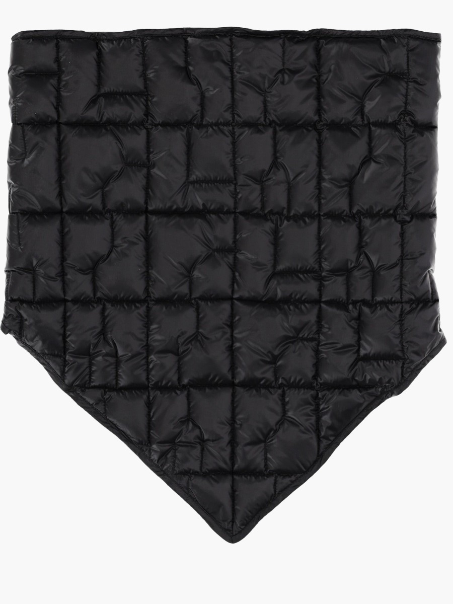nanito_source_url:https://nokinstyle.com/2364813/nylon-scarf.jpg