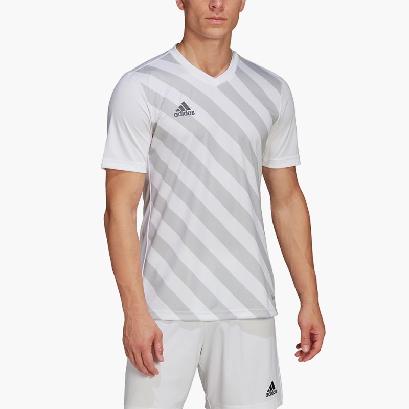 nanito_source_url:https://b2bsportswholesale.net/public/storage/productimages/c7/b6/24/8f/2225680/image/xlarge_clean.jpg