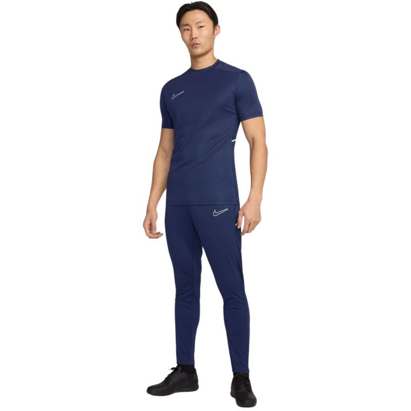 nanito_source_url:https://b2bsportswholesale.net/public/storage/productimages/41/19/fd/4e/1416564/image/xlarge_clean.jpg