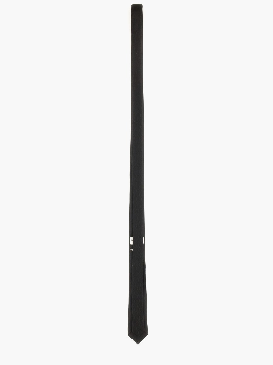 nanito_source_url:https://nokinstyle.com/2379183/monogram-thin-jacquard-tie.jpg