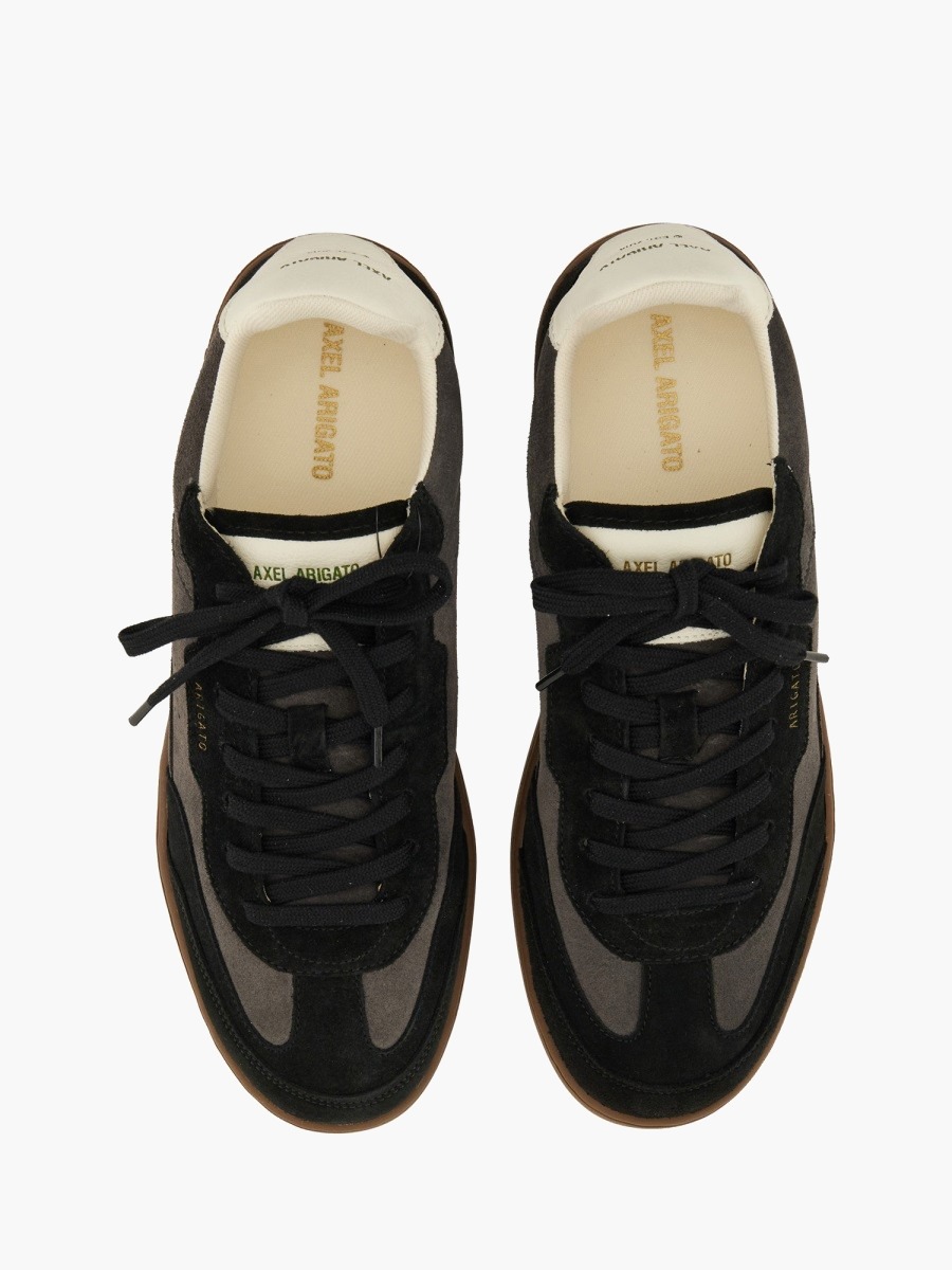 nanito_source_url:https://nokinstyle.com/2367101/says-t-toe-sneaker.jpg