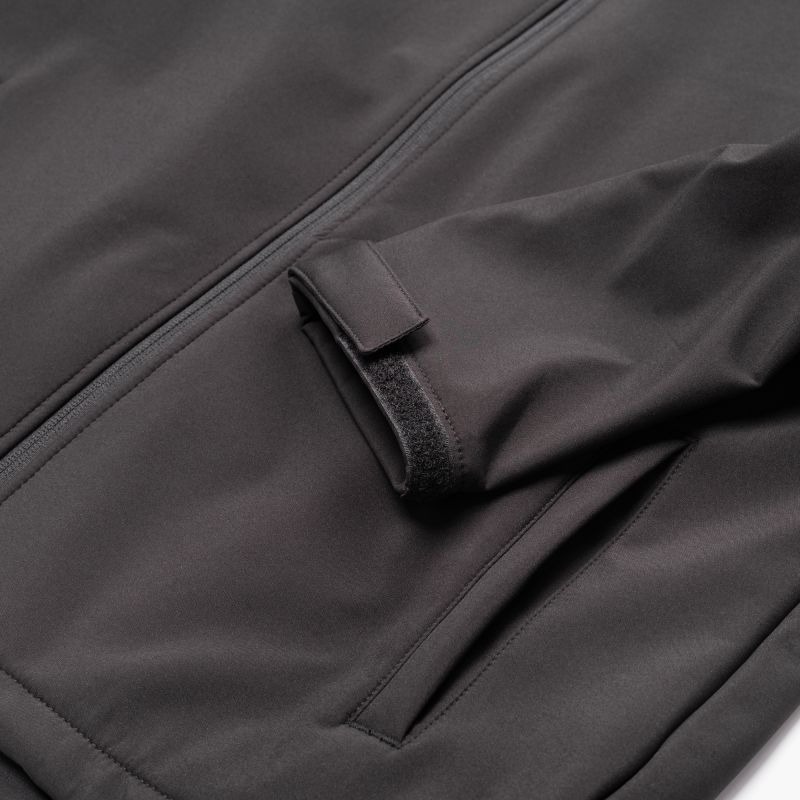 nanito_source_url:https://b2bsportswholesale.net/public/storage/productimages/aa/34/e0/b5/1684712/image/xlarge_clean.jpg